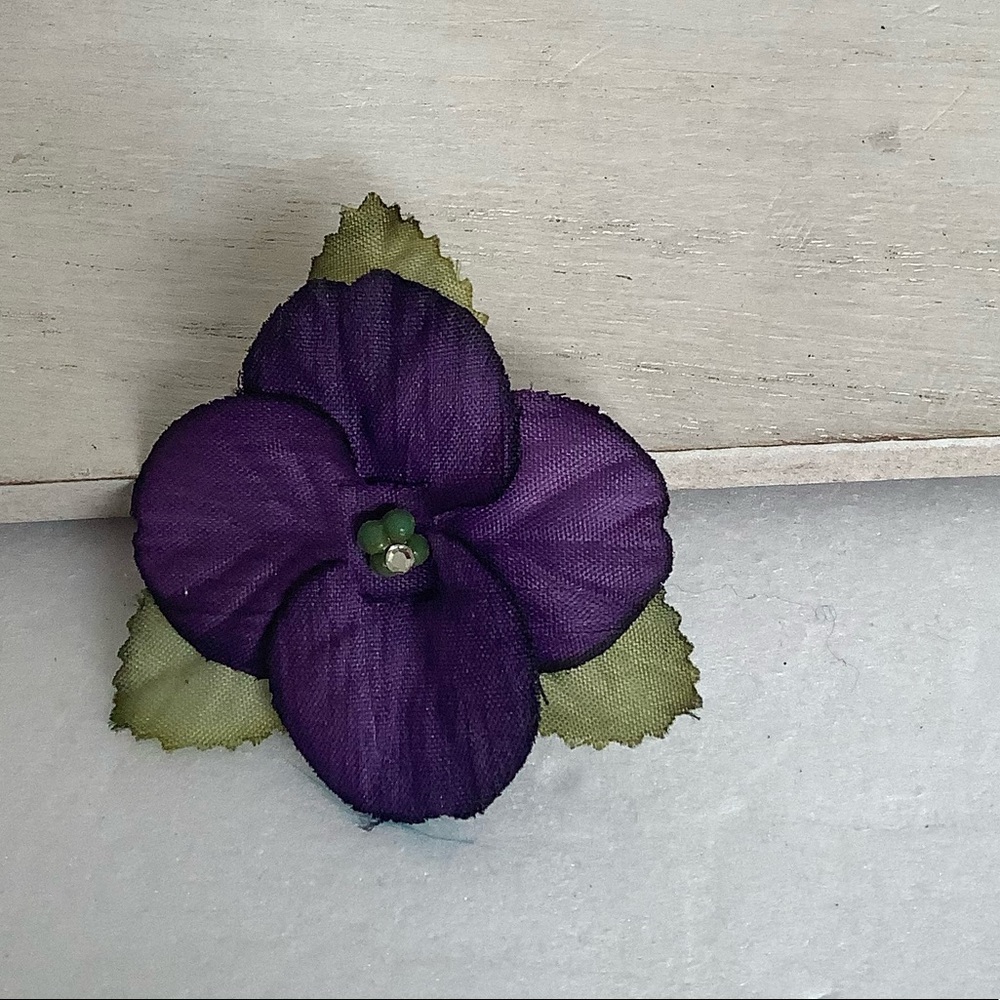 ALI & khan flower pin